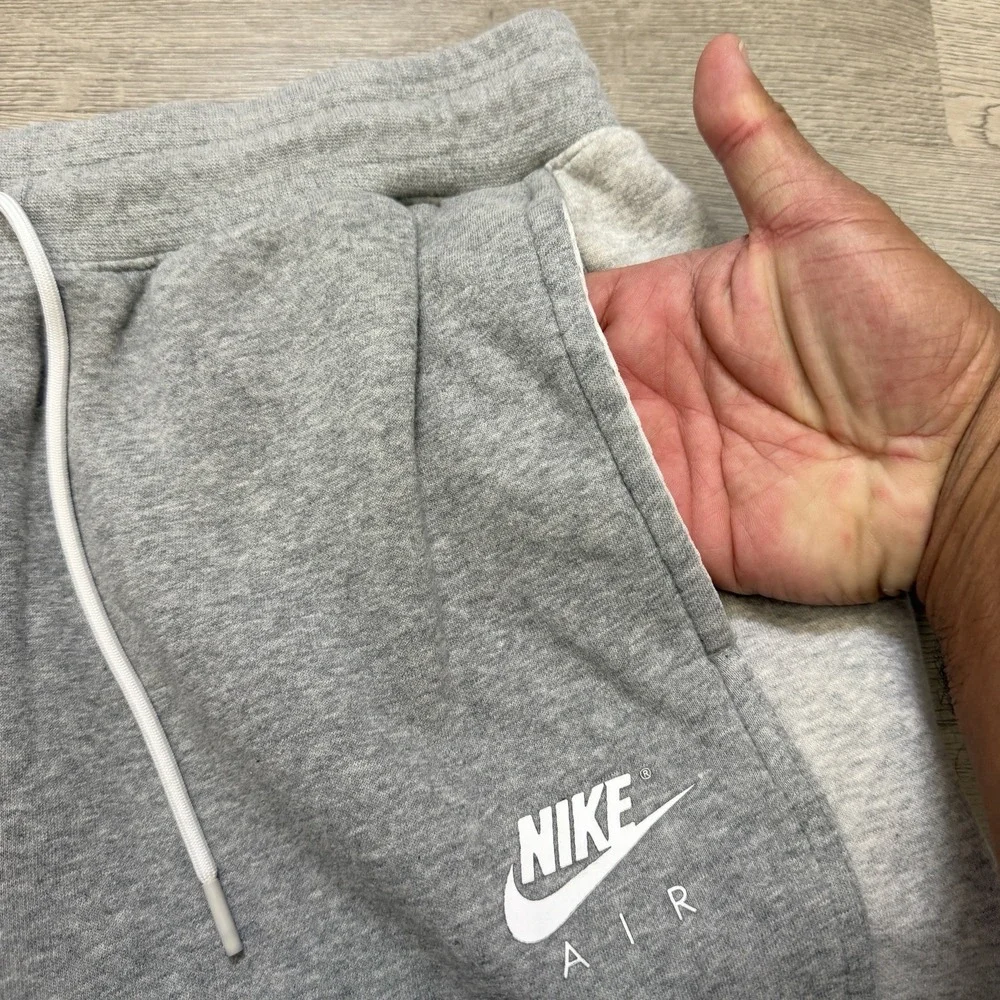Nike Air Fleece Jogger Pants Mens XL Gray DD6348-063 Brushed Back Sweatpants